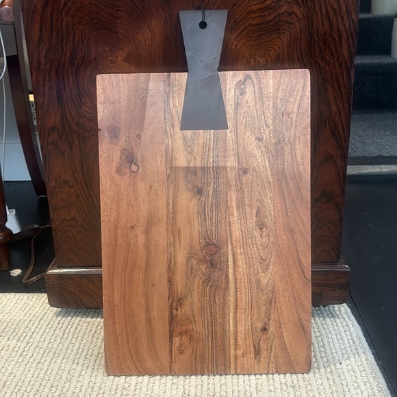 Creative Co-Op Acacia Wood Cutting Board w/ Bkack Handle - Picture 3 of 4